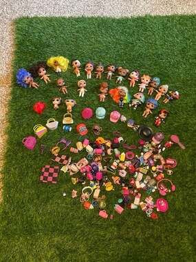 Huge L.O.L. Surprise! Doll Lot Includes 20+ Dolls Pets and Accessories